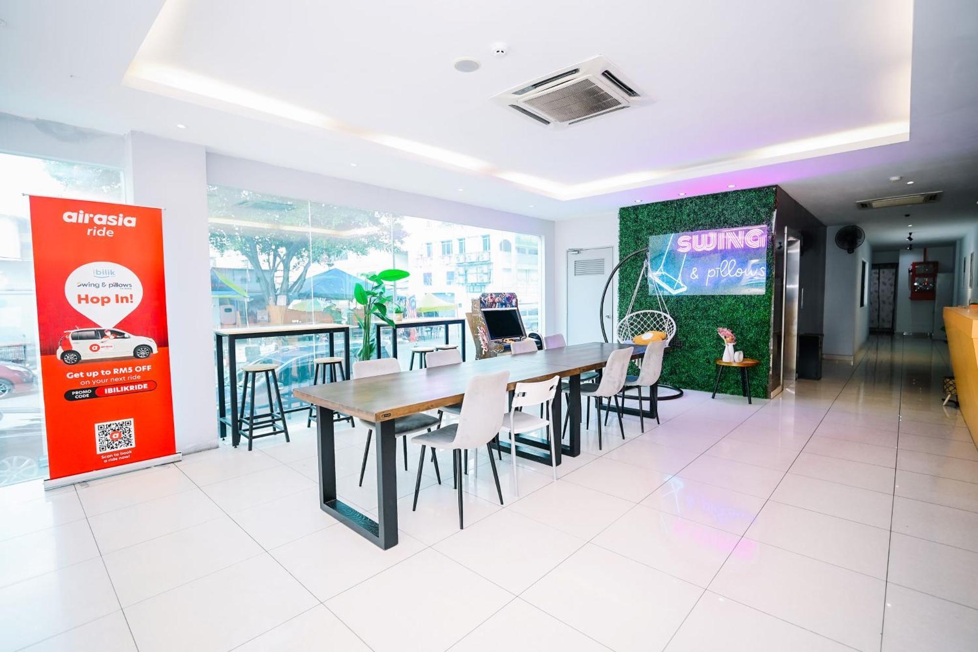 Swing & Pillows - Kl Sg Besi Formerly Known As U Pac Hotel Kuala Lumpur Bagian luar foto