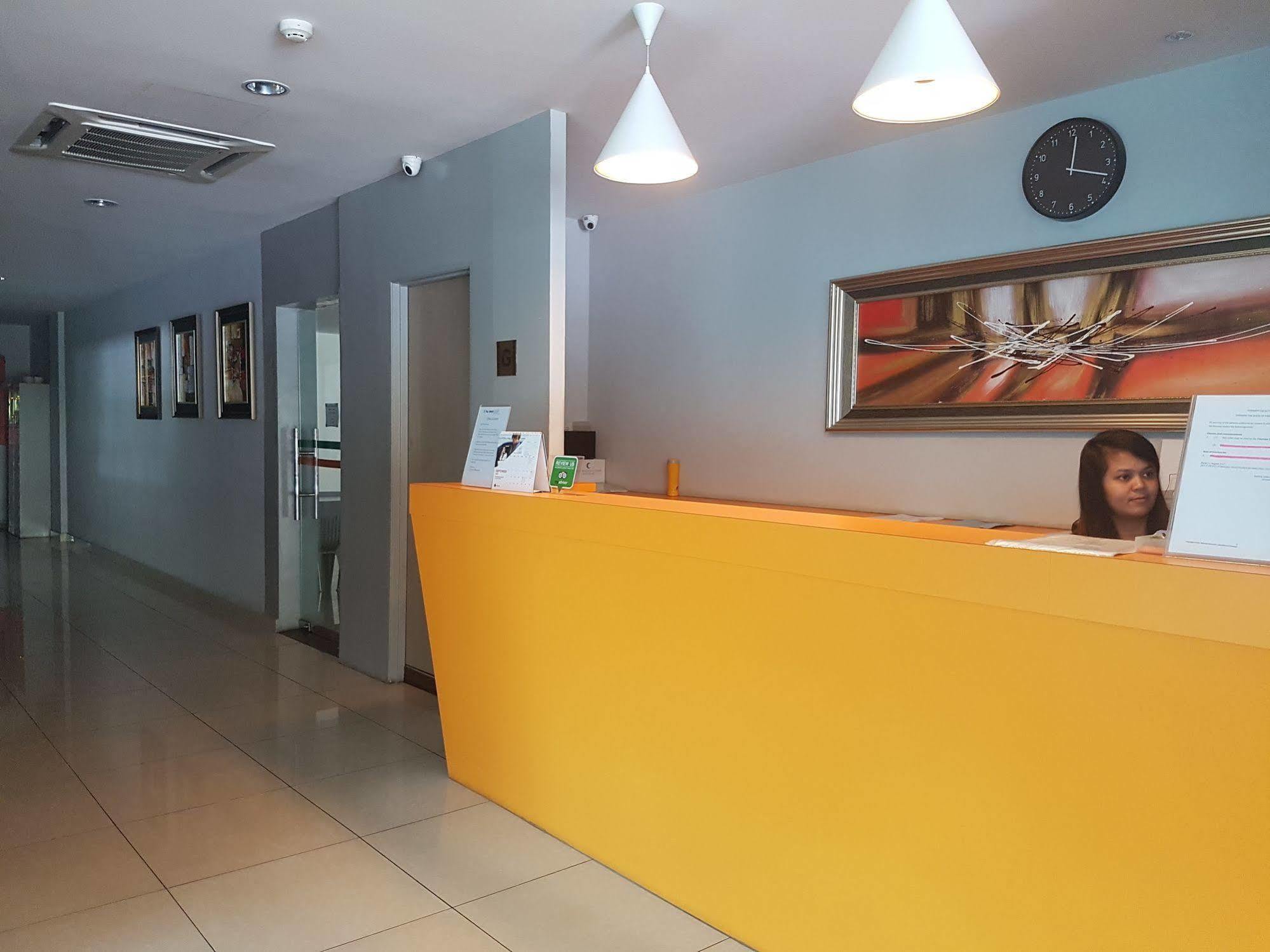 Swing & Pillows - Kl Sg Besi Formerly Known As U Pac Hotel Kuala Lumpur Bagian luar foto